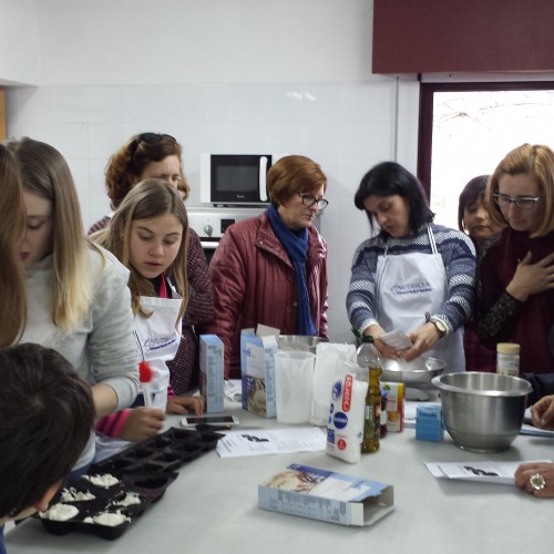 COCINANDO
